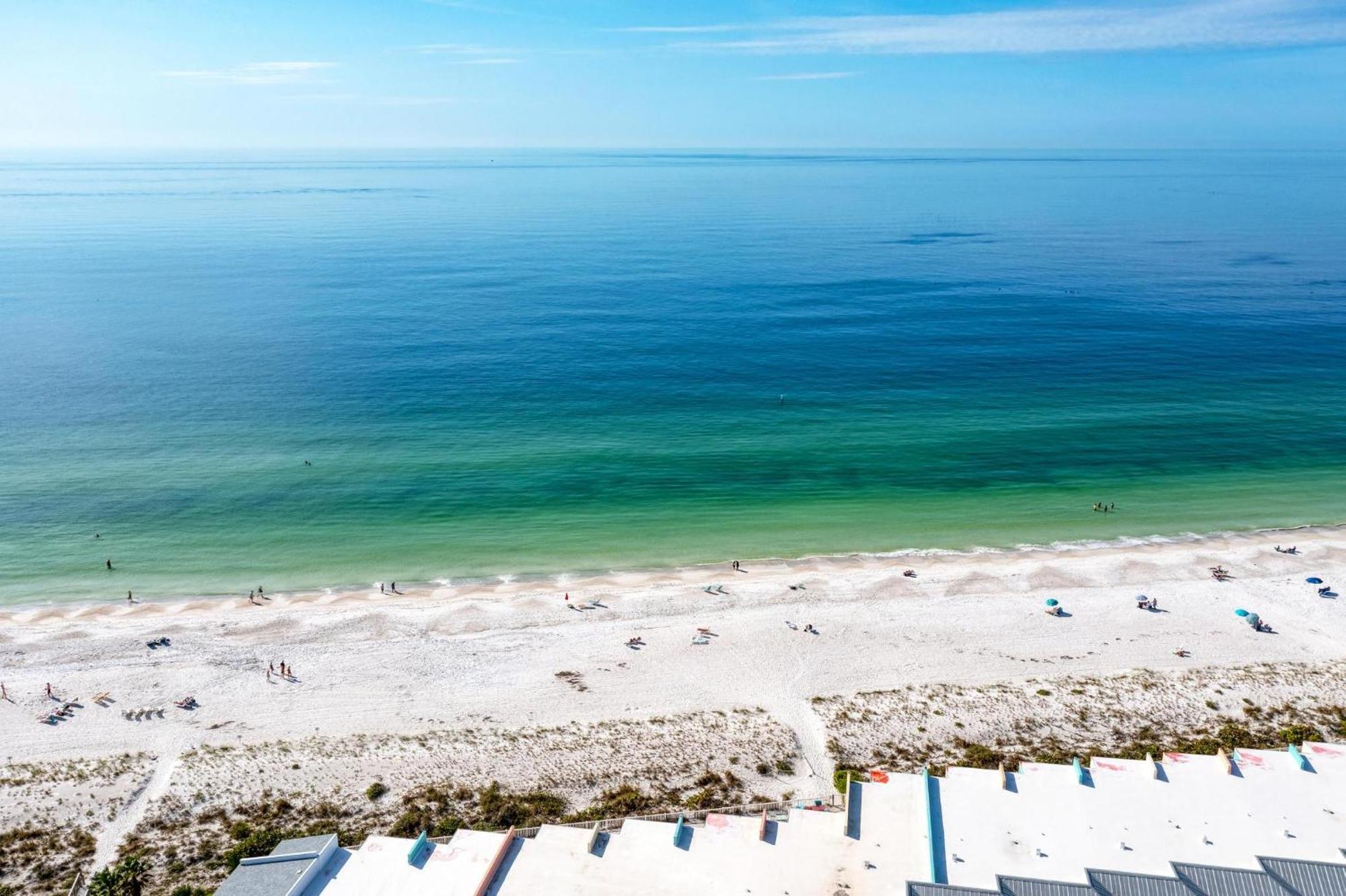 Anna Maria Island Runaway Tropical Dream-One Minute Walk To The Beach-Heated Pool Bradenton Beach Eksteriør bilde